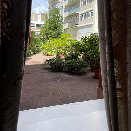 Tour Montparnasse Bed & Breakfast Paris Bagian luar foto